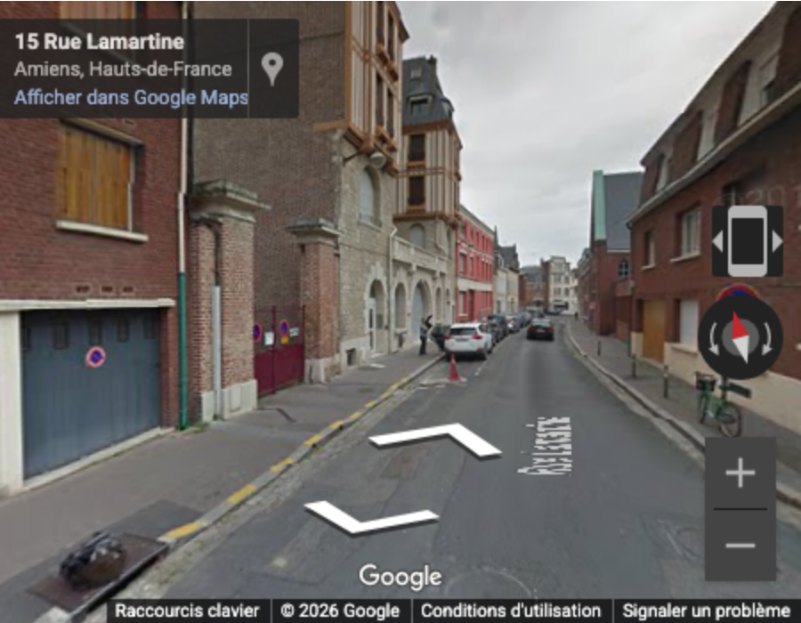 Dimostrazione di Google Street View integrata in una pagina: vista di una via