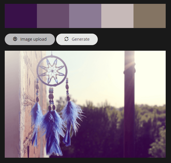 Palette di colori a partire da un'immagine con Colormind